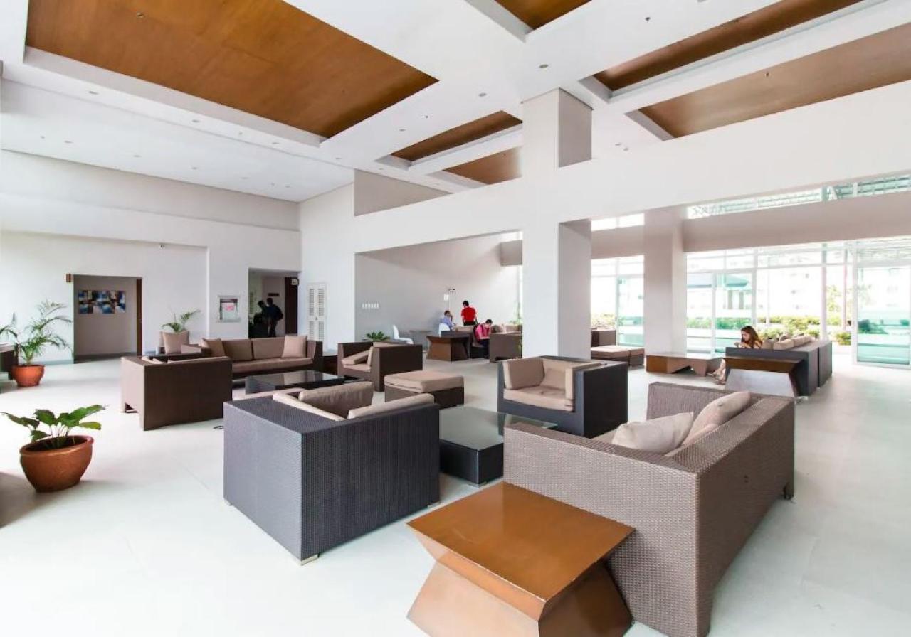 Amora Suites At The Beacon Makati Manila Bagian luar foto