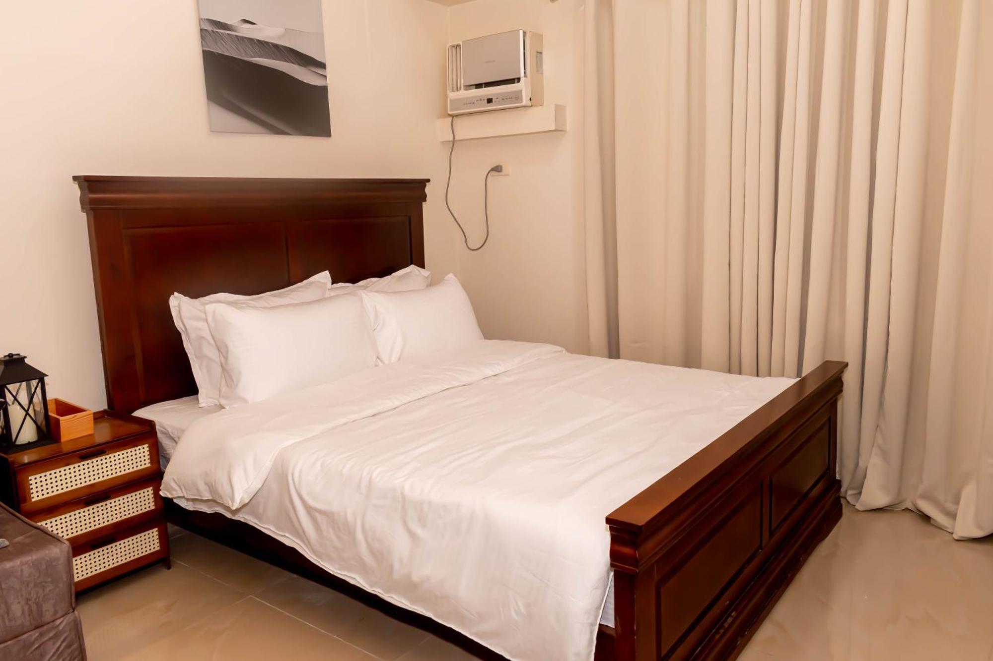 Amora Suites At The Beacon Makati Manila Ruang foto