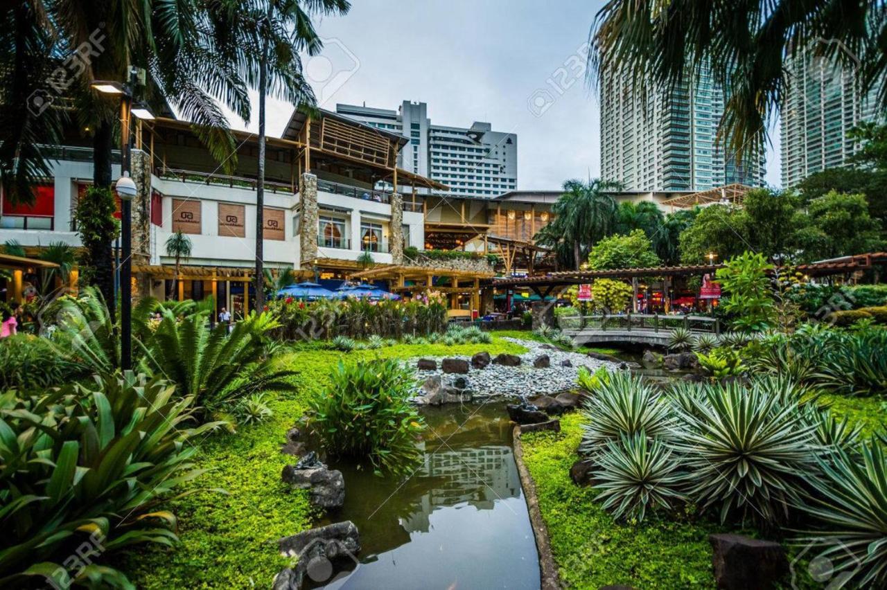 Amora Suites At The Beacon Makati Manila Bagian luar foto